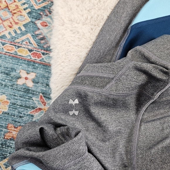Under Armour Gray Blue Leggings Small - Picture 5 of 8